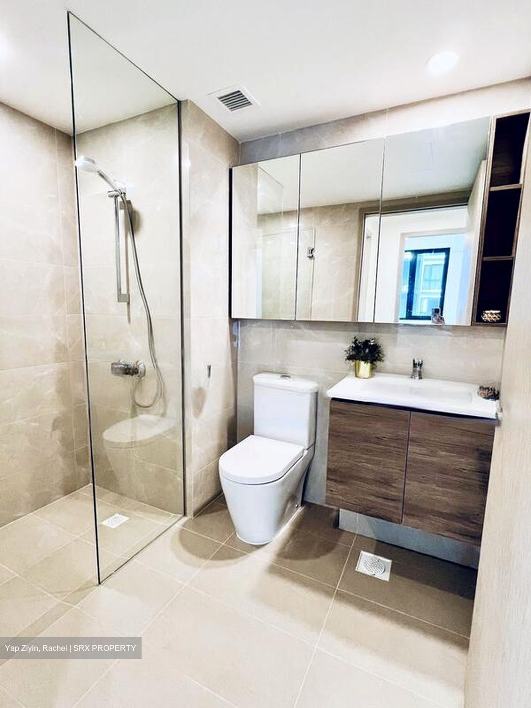 Treasure at Tampines (D18), Condominium #484292791